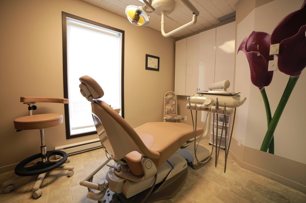 Clinique Dentaire Olivier Leblond | 1100 Boulevard Frontenac E, Thetford Mines, QC G6G 6H1, Canada | Phone: (418) 338-1234
