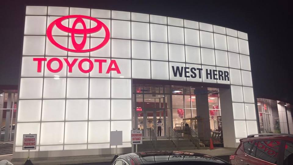 West Herr Toyota of Orchard Park | 4141 Southwestern Blvd, Orchard Park, NY 14127, USA | Phone: (716) 217-4125