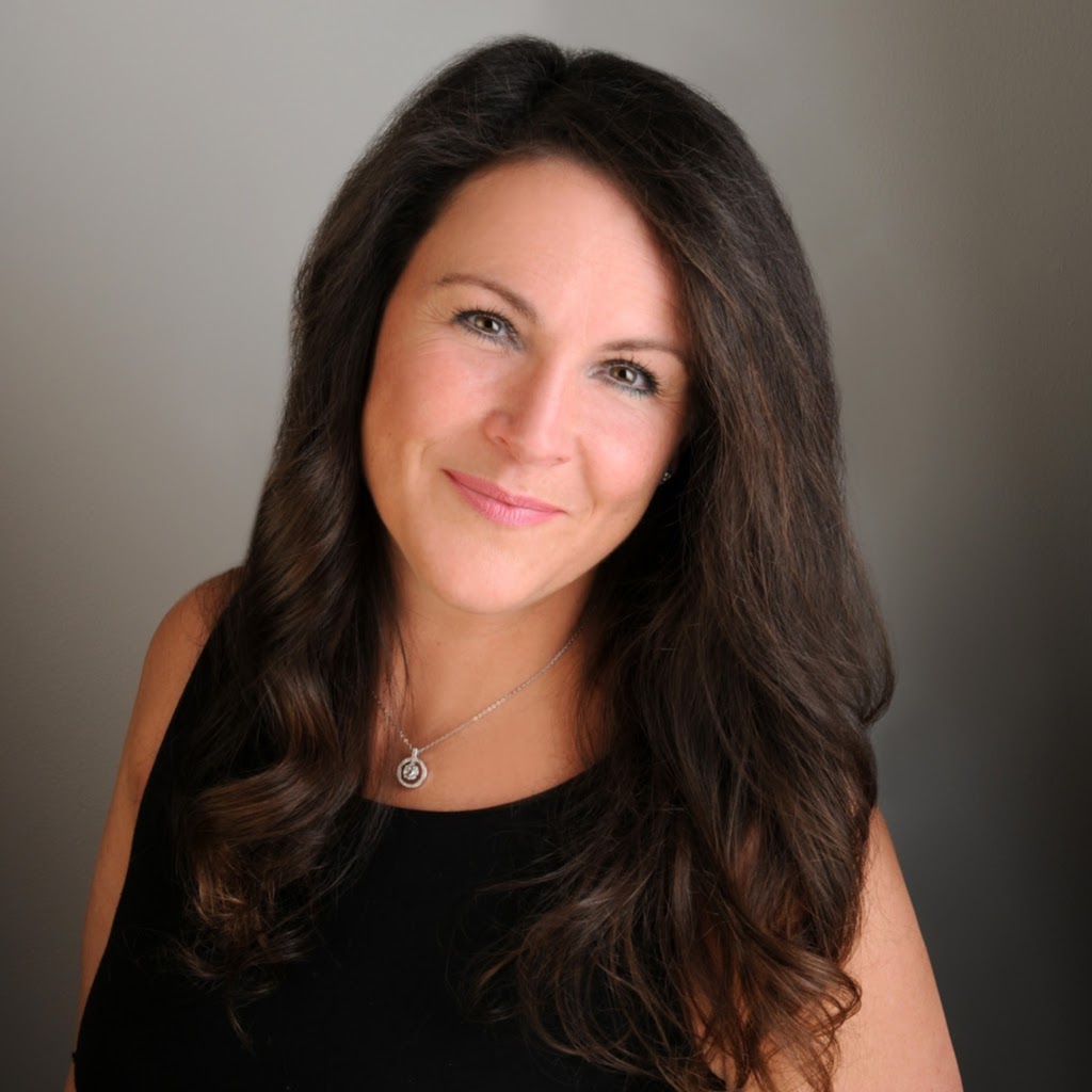 Nicole Rosenfeldt Real Estate Sales Representative - HousesbyNic | 5510 Manotick Main St, Manotick, ON K4M 1A7, Canada | Phone: (613) 612-4663