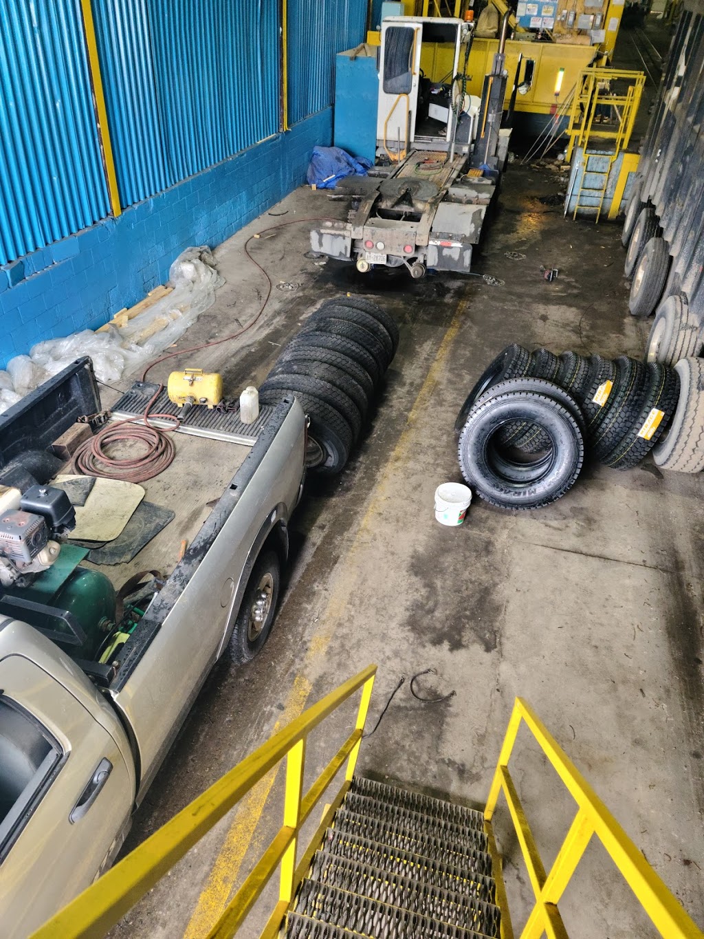 TREADSTONE TIRE SERVICES INC. | 512 Goldenrod Ln, Kitchener, ON N2R 0L7, Canada | Phone: (647) 550-8473