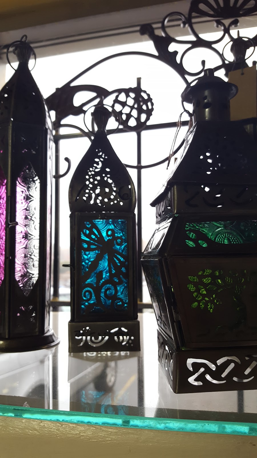 Food For Thought | 1-2664 Gladys Ave, Abbotsford, BC V2S 3X8, Canada | Phone: (604) 853-9027