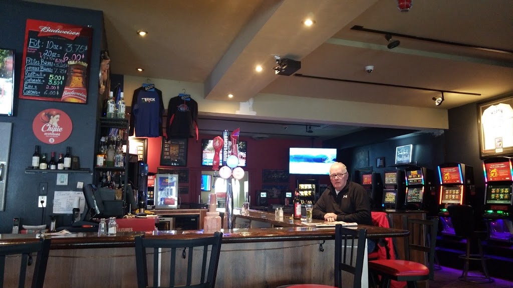 Bar Le 525 - Restaurant | 525 Boulevard Fiset, Sorel-Tracy, QC J3P 3R9, Canada | Phone: (450) 742-3342