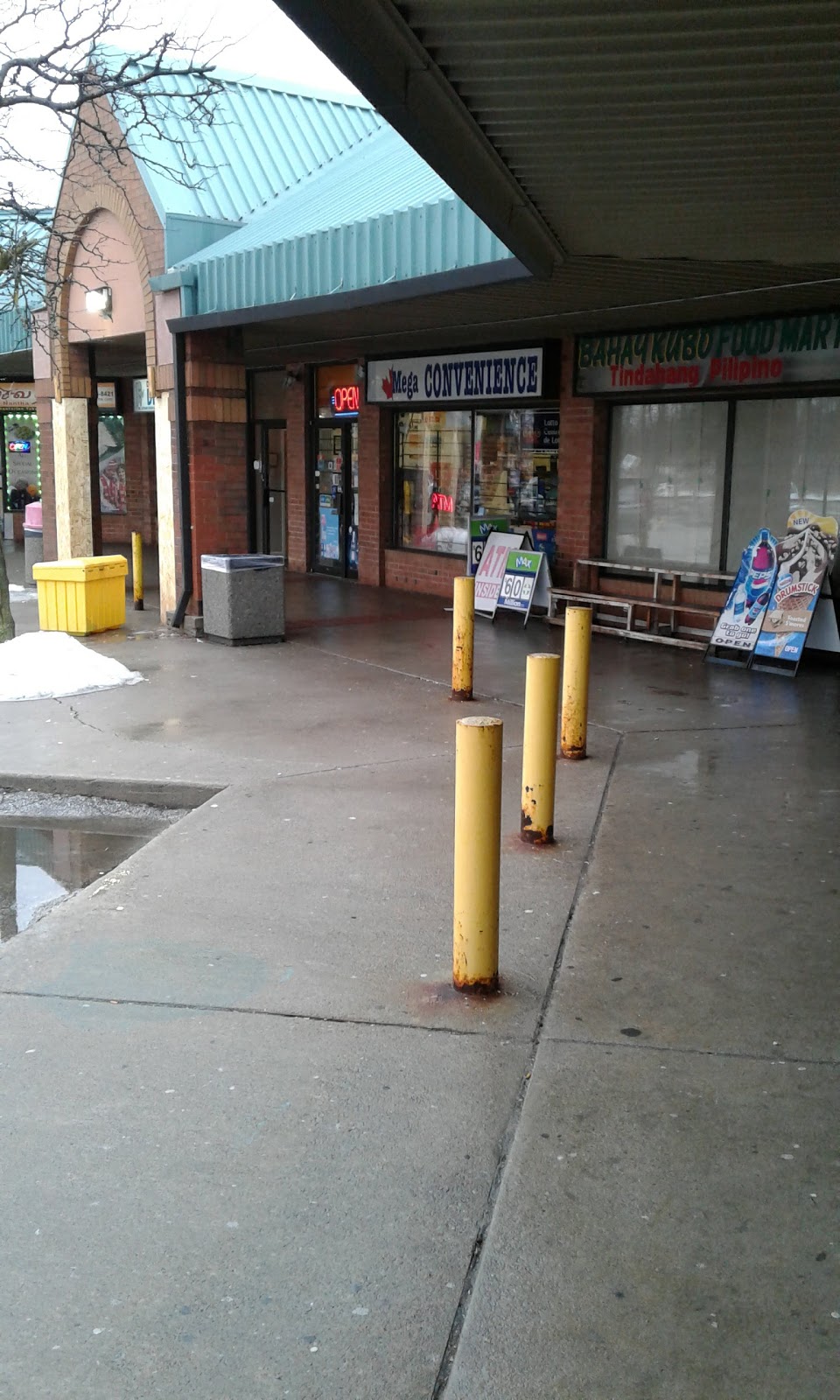 Mega Convenience | 2002 Middlefield Rd, Markham, ON L3S 1Y6, Canada | Phone: (905) 471-8079