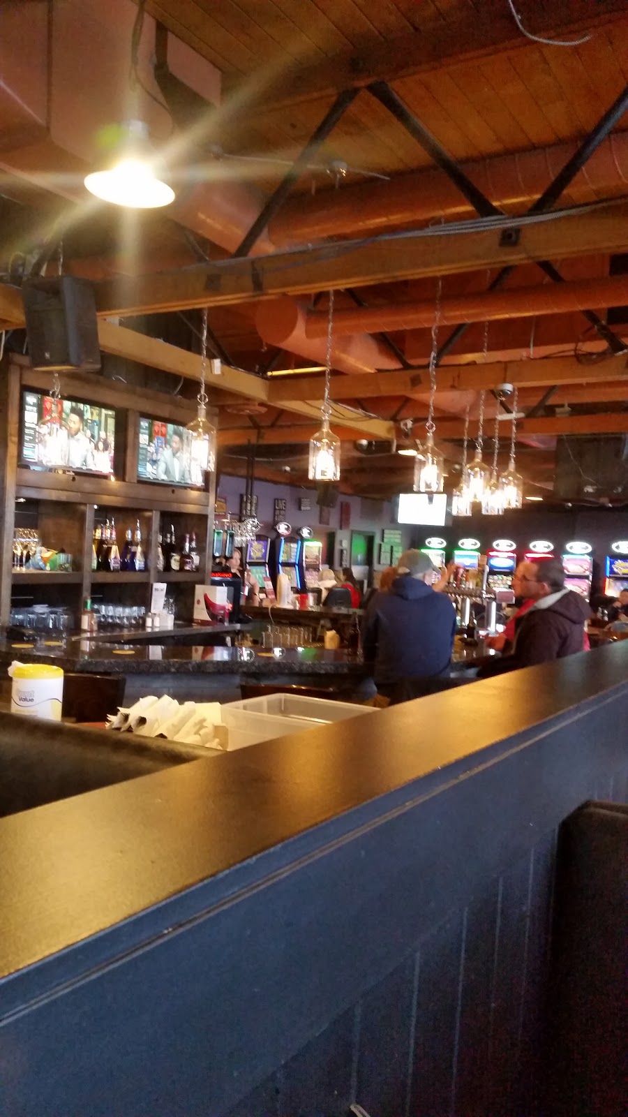 Big Als Bar & Grill | 1915 31 St SE, Calgary, AB T2B 0S8, Canada | Phone: (403) 272-3477