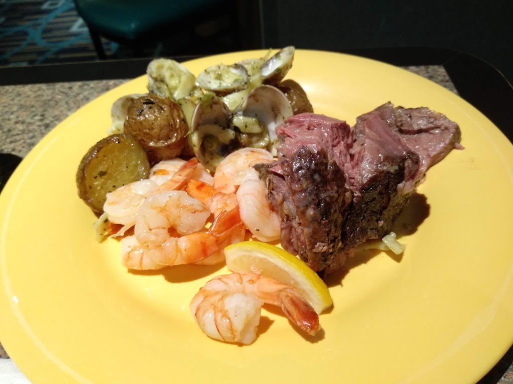 Mango’s Restaurant @ South Beach Casino | 1 Ocean Dr, Scanterbury, MB R0E 1W0, Canada | Phone: (204) 766-2100