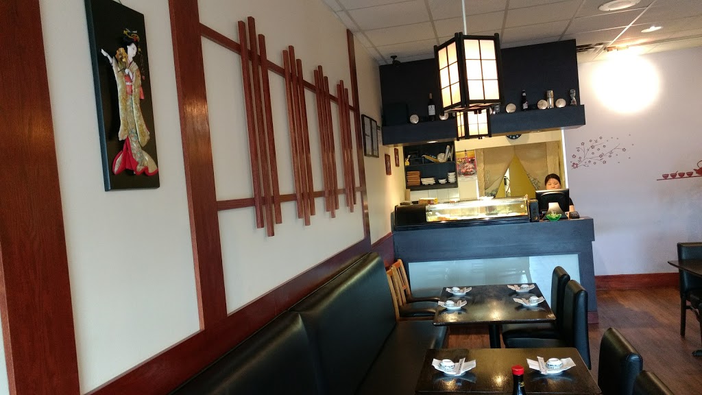 Mika Sushi | 575 River Glen Blvd, Oakville, ON L6H 6X6, Canada | Phone: (905) 257-1288