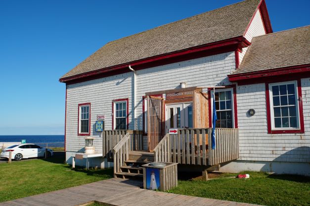 East Point Lighthouse | 404 Lighthouse Rd, Elmira, PE C0A 1K0, Canada | Phone: (902) 357-2718