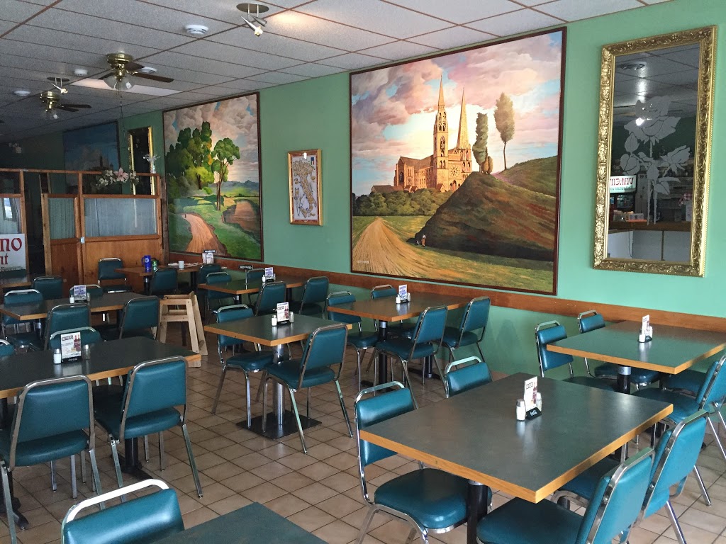 Shenanigans On The Beach Restaurant And Patio | 46 Main St, Winnipeg Beach, MB R0C 3G0, Canada | Phone: (204) 389-2223