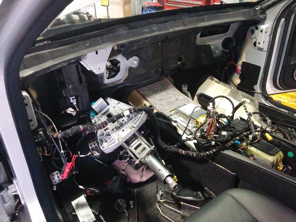 K&E Premium Auto Service | 7 Harlech Ct #1a, Thornhill, ON L3T 6L5, Canada | Phone: (905) 889-6116