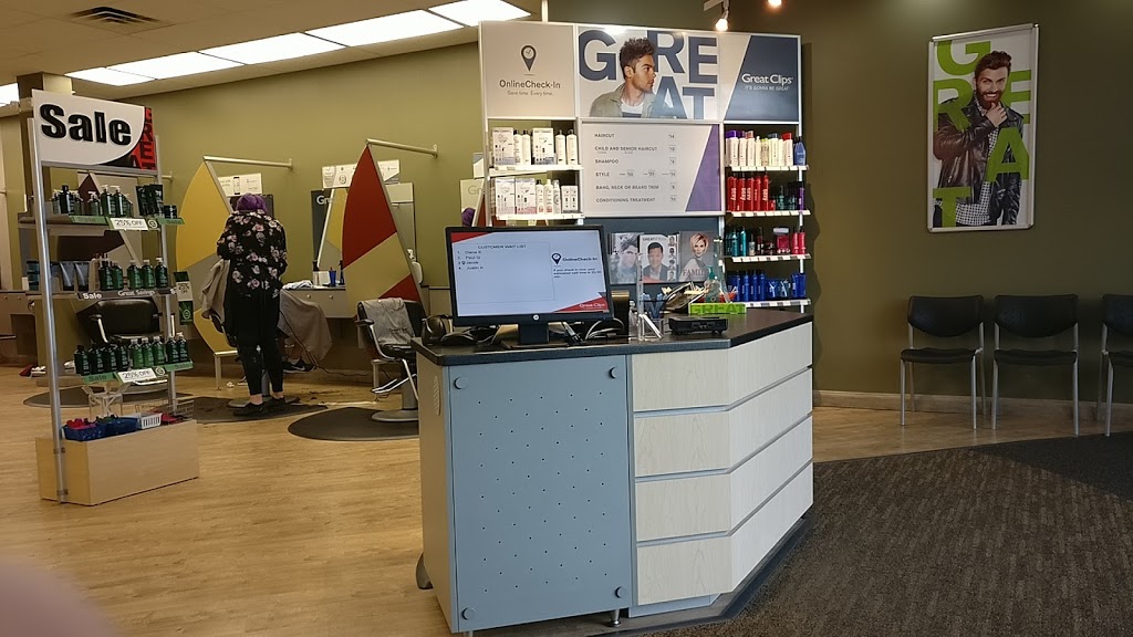 Great Clips | 4865 24th Ave Ste 200, Fort Gratiot Twp, MI 48059, USA | Phone: (810) 385-8300