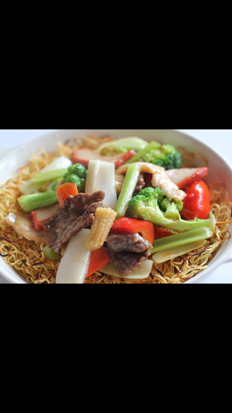 Yangs Chinese Restaurant | 420 Leacock Dr, Barrie, ON L4N 5G5, Canada | Phone: (705) 503-3474
