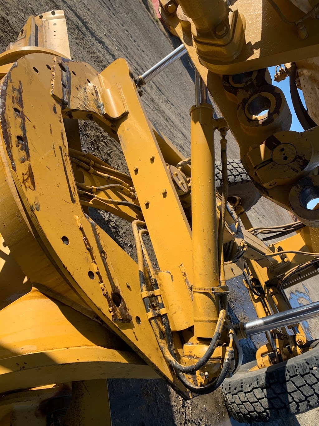 Mike Davies contracting Ltd | 1618 Harrison St, Crossfield, AB T0M 0S0, Canada | Phone: (587) 229-0679