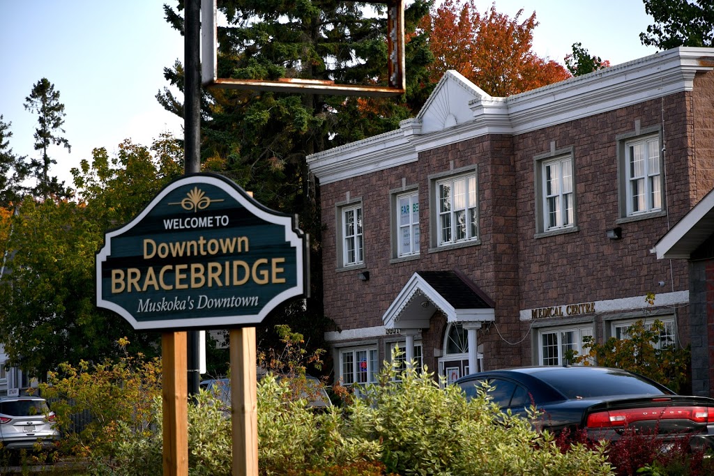 South Muskoka Medical Centre & Walk-In Clinic | 230 Manitoba St, Bracebridge, ON P1L 2E1, Canada | Phone: (705) 646-7634