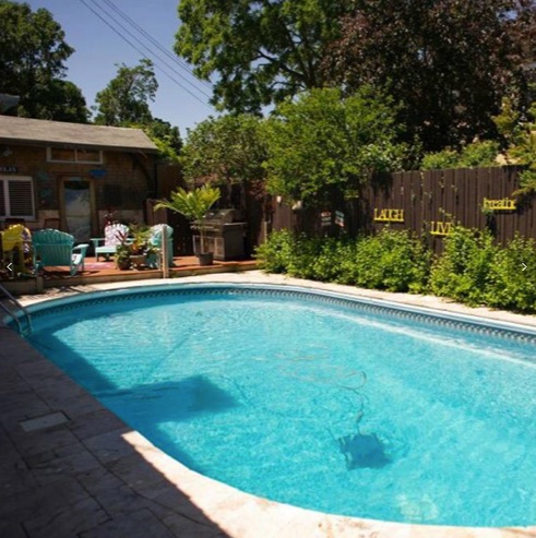 BrantfordBnB | 40 Arthur St, Brantford, ON N3S 3H5, Canada | Phone: (519) 757-1800