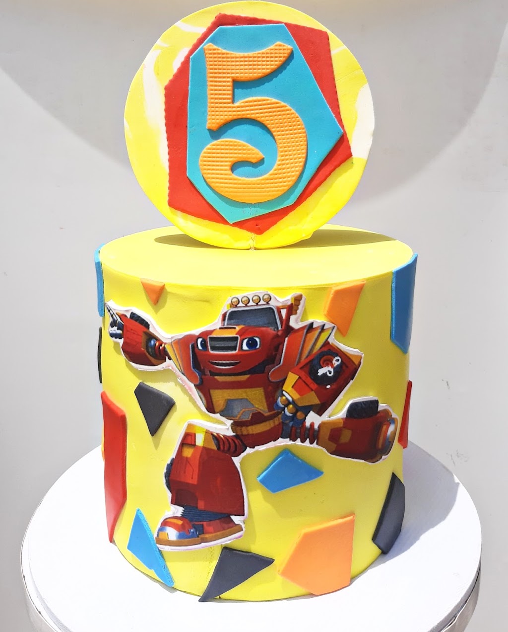 Cake station Canada | 158 Hummingbird Dr, Scarborough, ON M1X 1Y1, Canada | Phone: (647) 542-0386
