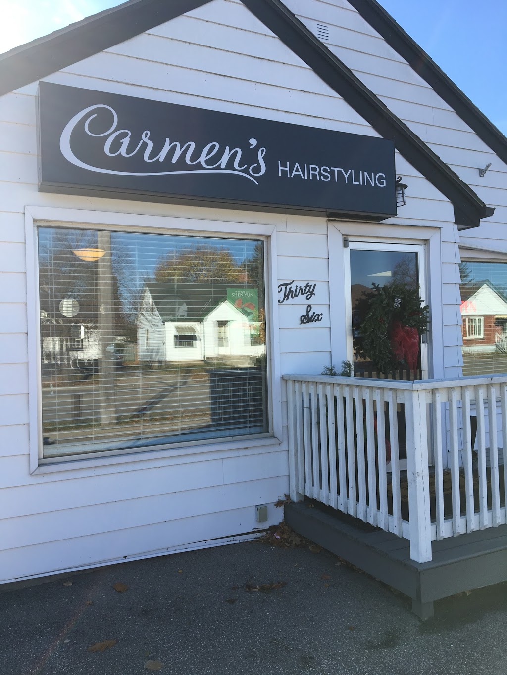 Carmens Hairstyling | 36 Charing Cross St, Brantford, ON N3R 5J9, Canada | Phone: (519) 757-7862