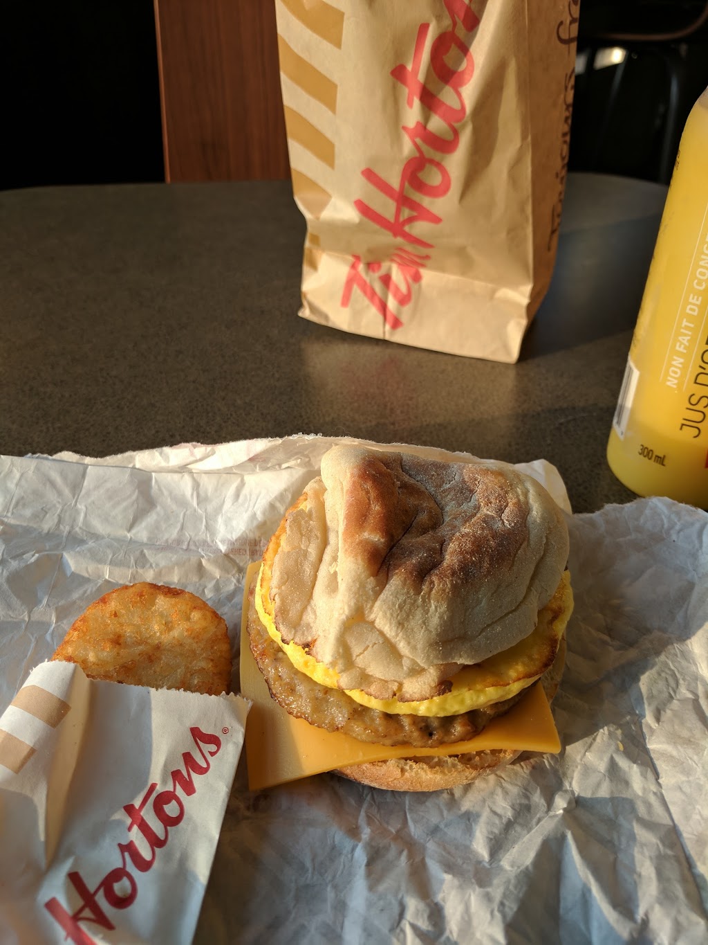 Tim Hortons | 933 Boulevard Maloney E, Gatineau, QC J8P 1H8, Canada | Phone: (819) 669-0939