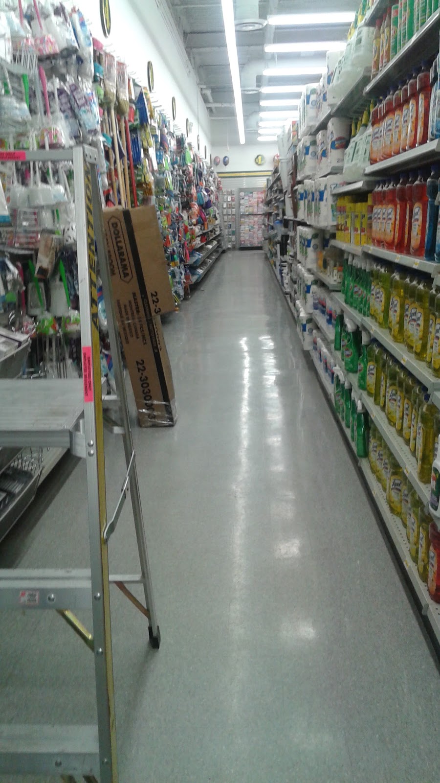 Dollarama | 1221 Canyon Meadows Dr SE, Deer Valley Centre, Calgary, AB T2J 6G2, Canada | Phone: (403) 288-5919