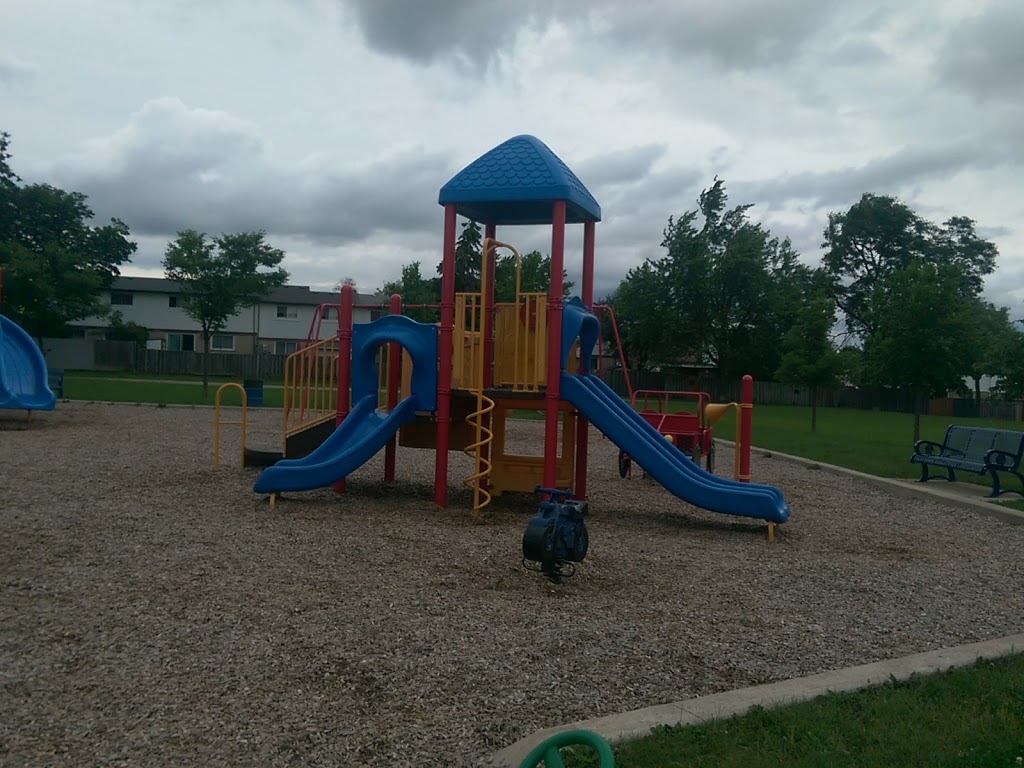 Goldcrest Park | Gleneaden Ct, Brampton, ON L6S 2J7, Canada