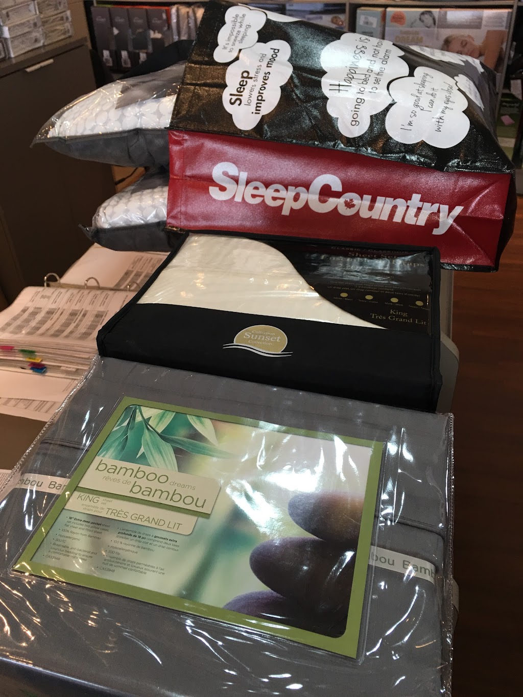Sleep Country Canada | 1665 Kenaston Blvd, Winnipeg, MB R3P 2M4, Canada | Phone: (204) 487-6889