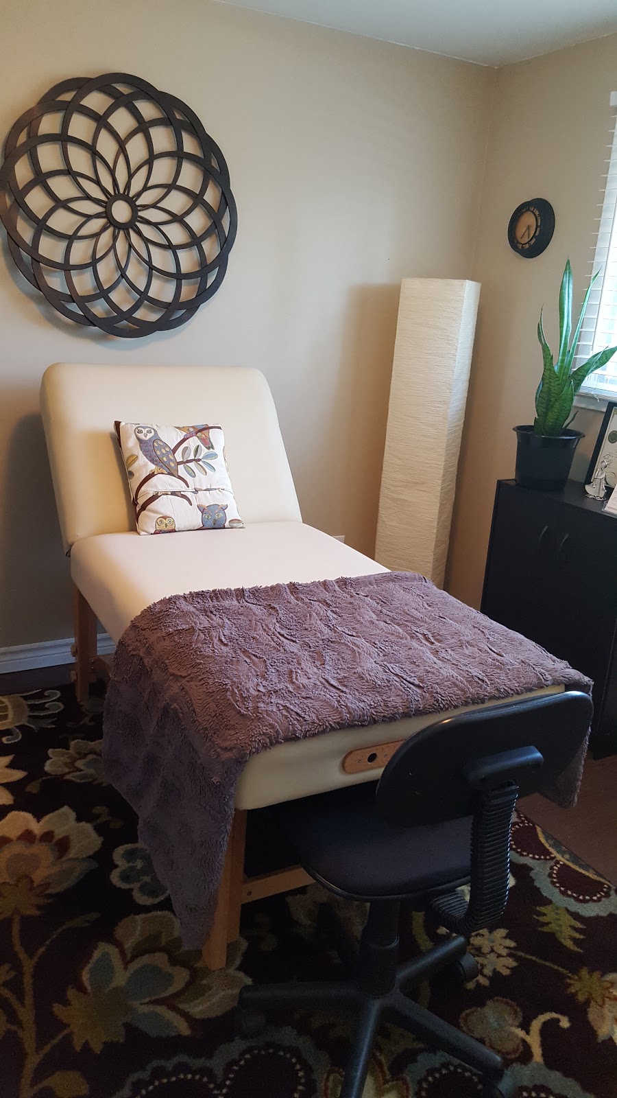 SUSAN and STICK Chinese Reflexology | 126 Glenburnie Crescent, London, ON N5X 2A3, Canada | Phone: (519) 657-5955
