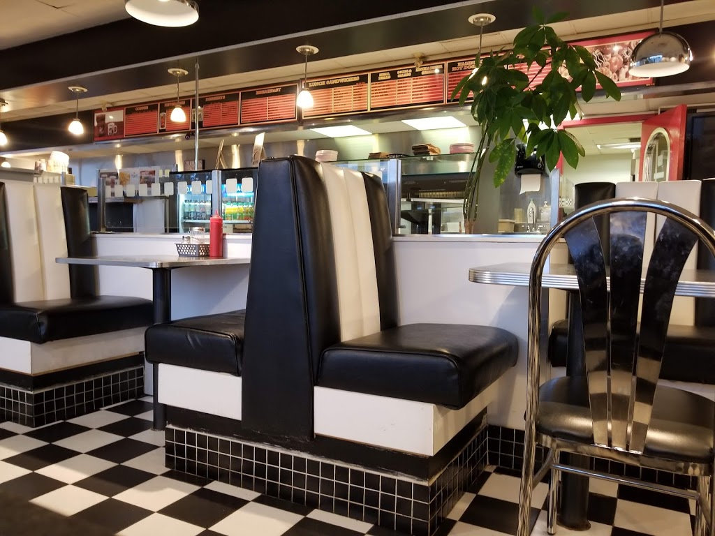 Donut Diner | 947 Niagara St, Welland, ON L3C 1M5, Canada | Phone: (905) 734-7751