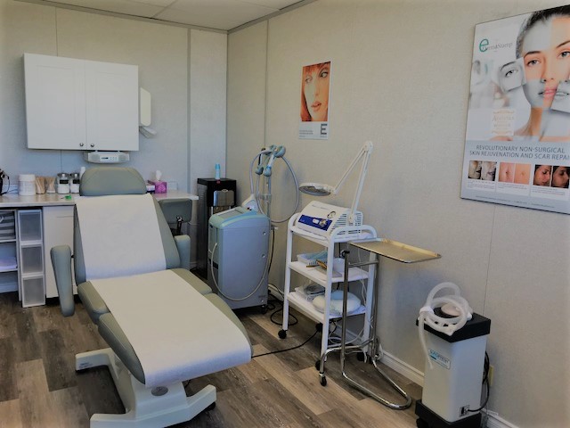 Dermalogic | Greenbank Hunt Club, 250b Greenbank Rd Ste 225, Nepean, ON K2H 8X4, Canada | Phone: (613) 726-1965