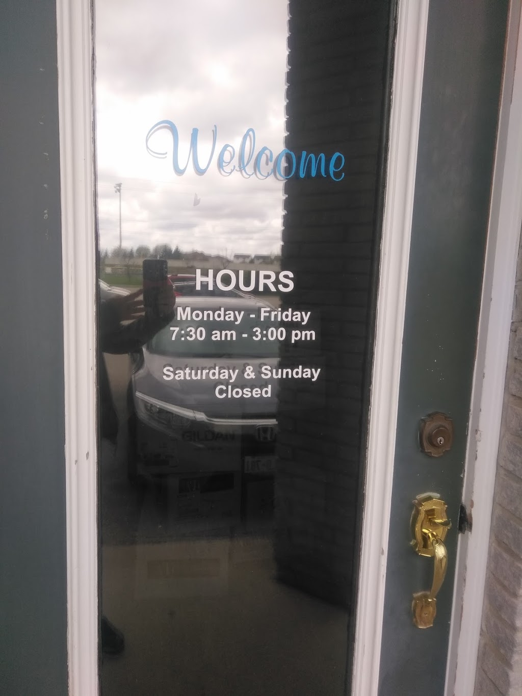Stitch Wizard | 180 Shearson Crescent, Cambridge, ON N1T 1P4, Canada | Phone: (519) 740-3029