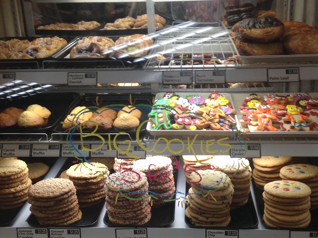 Bun King Bakery | 1801 Dundas St E, Whitby, ON L1N 7C5, Canada | Phone: (905) 571-3515