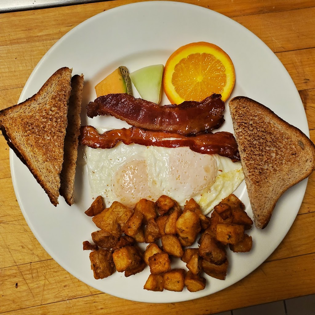 Restaurant LAbordage | 1225 Bd Marcotte, Roberval, QC G8H 2P1, Canada | Phone: (418) 275-7511