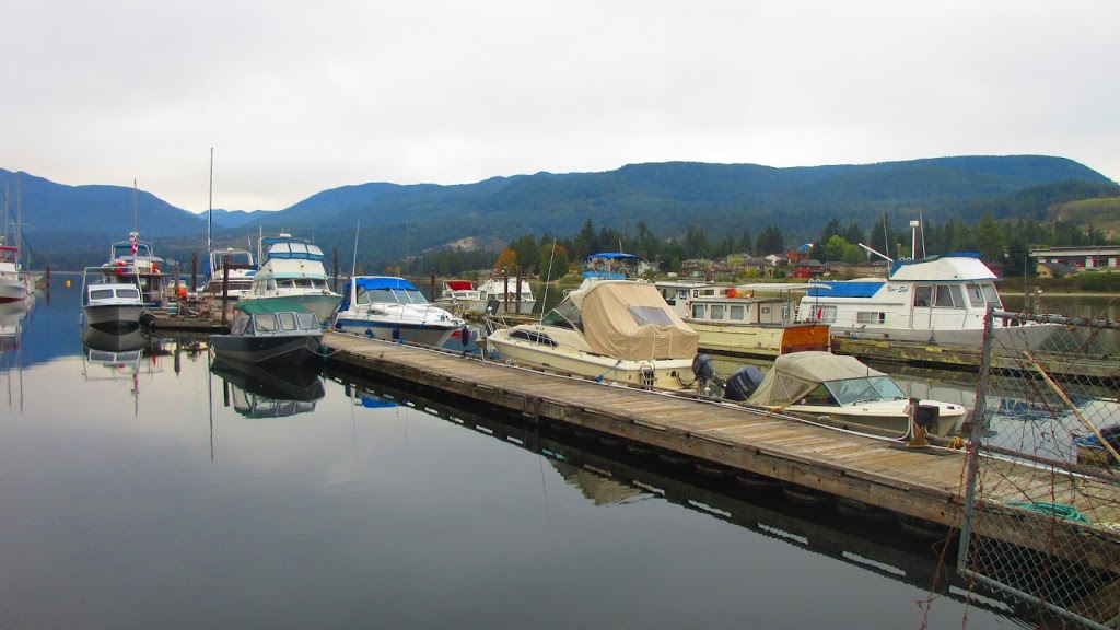 Royal Reach Motel & Marina | 5758 Wharf Ave, Sechelt, BC V0N 3A6, Canada | Phone: (604) 885-7844