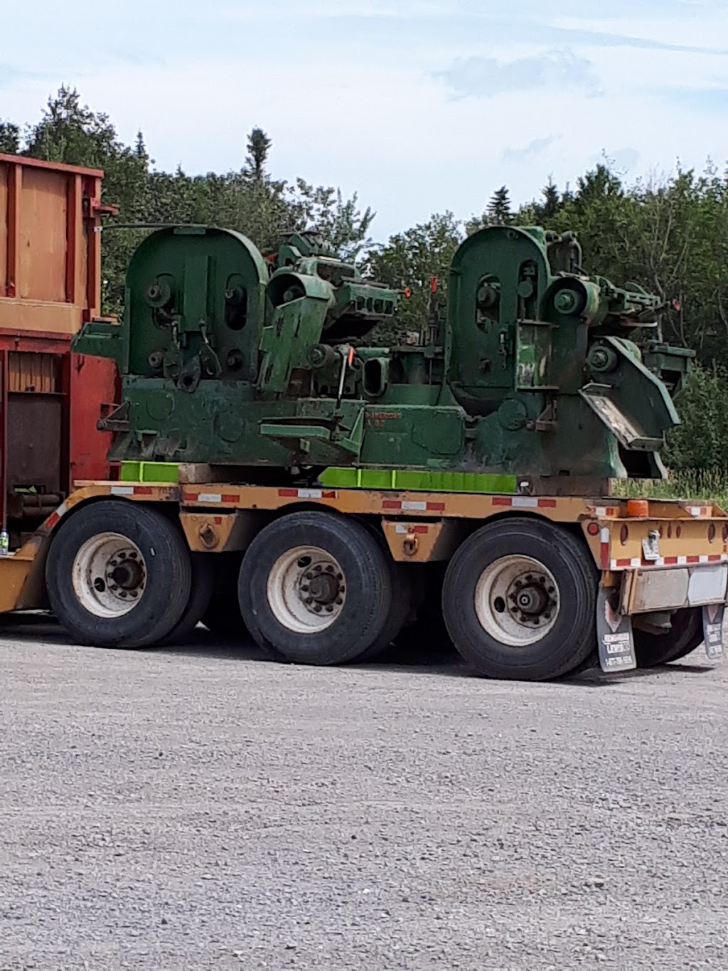 Transport Jacques Leblond Inc | 2 Rue Joseph-Alfred-Pelletier, Rivière-du-Loup, QC G5R 0E1, Canada | Phone: (418) 868-1781