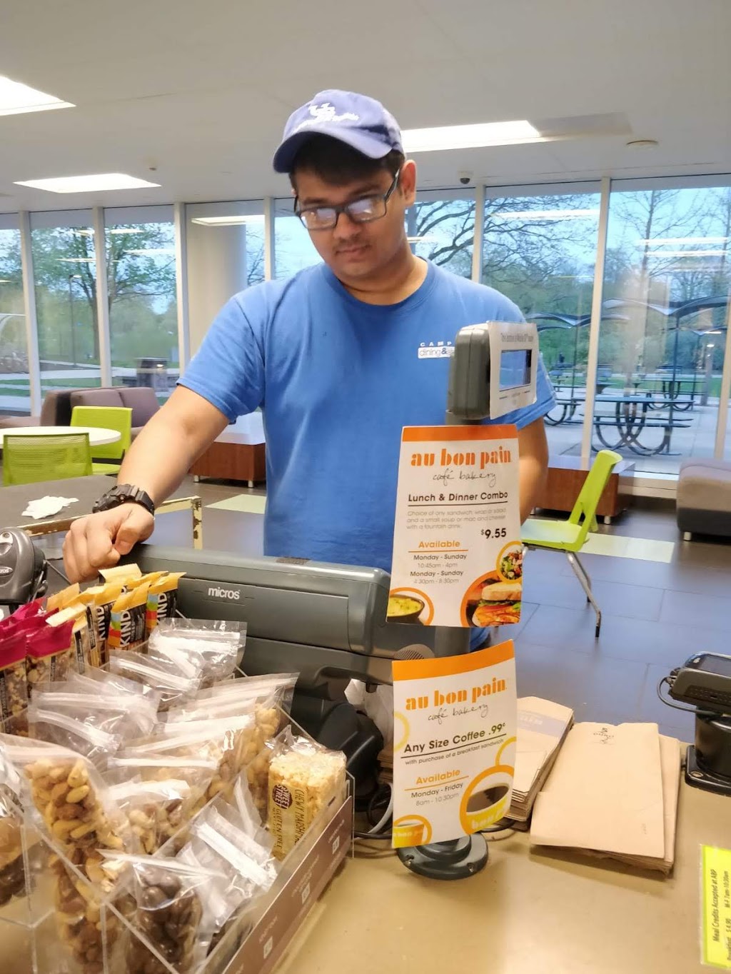 Au Bon Pain | John James Audubon Pkwy & Core Road, Buffalo, Buffalo, NY 14221, USA | Phone: (716) 645-8880