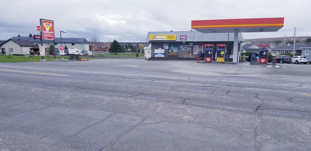 Depanneur Christian Lessard | 120 Boulevard Canam S, Saint-Gédéon-de-Beauce, QC G0M 1T0, Canada | Phone: (418) 582-6170