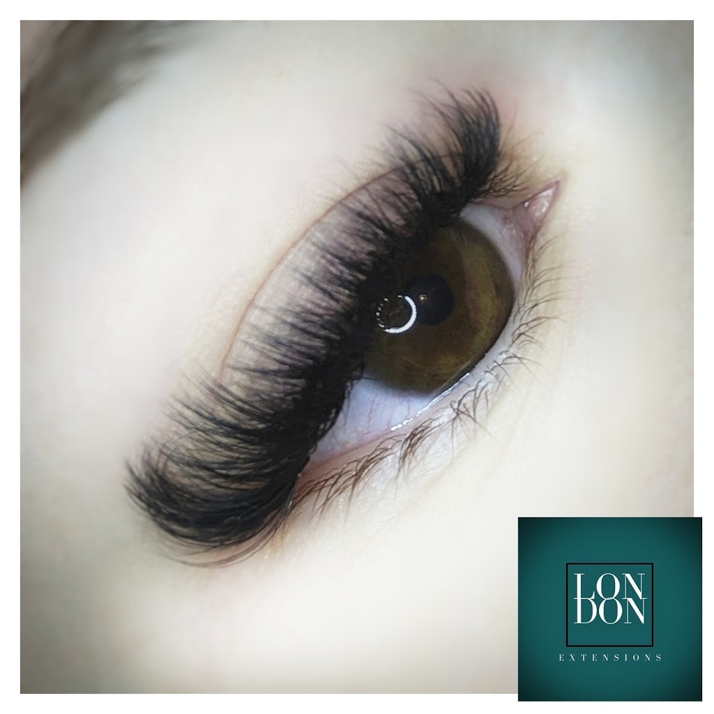 London Extensions | 17 Edmunds Crescent, London, ON N5Z 4J1, Canada | Phone: (226) 448-6405