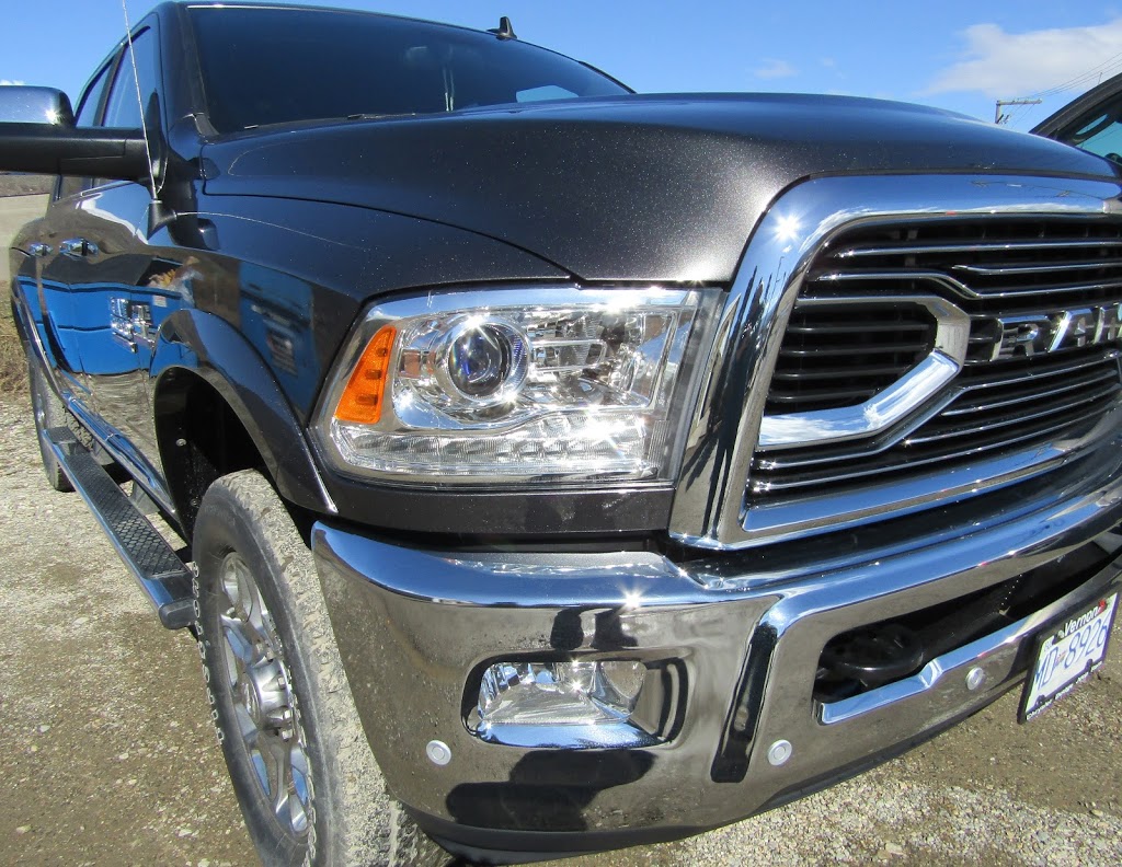 Monashee Auto Body Ltd | 4610 34th St, Vernon, BC V1T 5Y9, Canada | Phone: (250) 542-3124