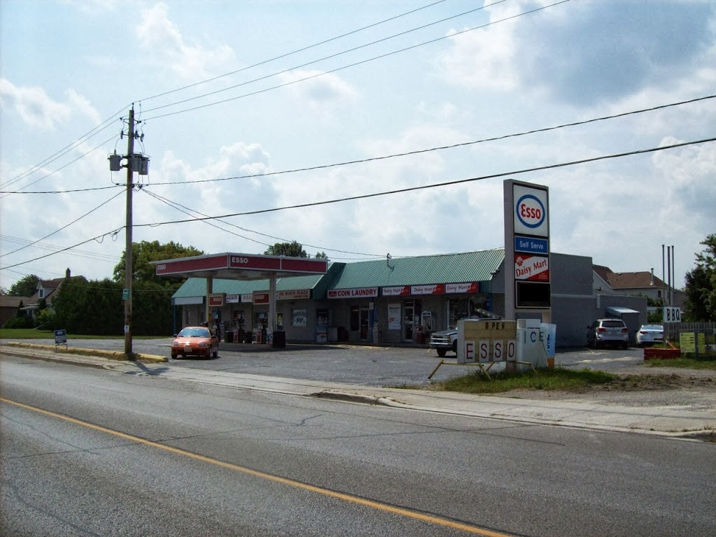 Esso | 153 Angeline St N, Lindsay, ON K9V 4X3, Canada | Phone: (705) 324-8667