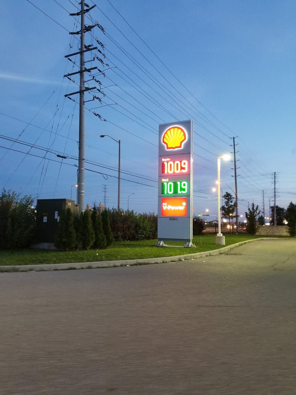 Shell | 3550 Queen St E, Brampton, ON L6P 3L2, Canada | Phone: (905) 793-6949