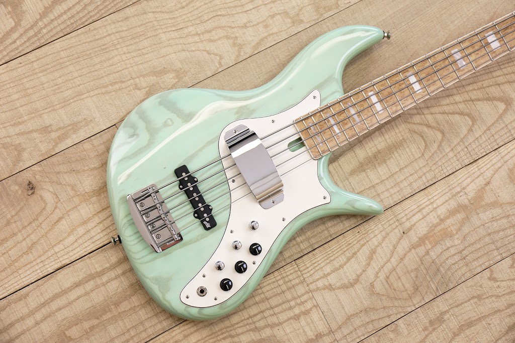 F Bass | 16 McKinstry St, Hamilton, ON L8L 6C1, Canada | Phone: (905) 522-1582