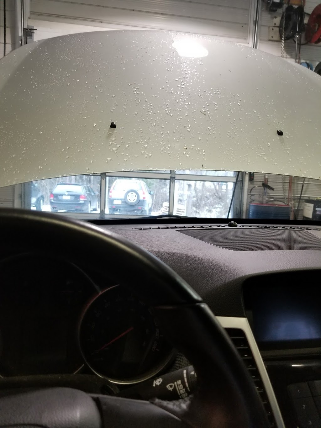 Jiffy Lube | 228 Taylor Rd, Bracebridge, ON P1L 1J9, Canada | Phone: (705) 645-1144
