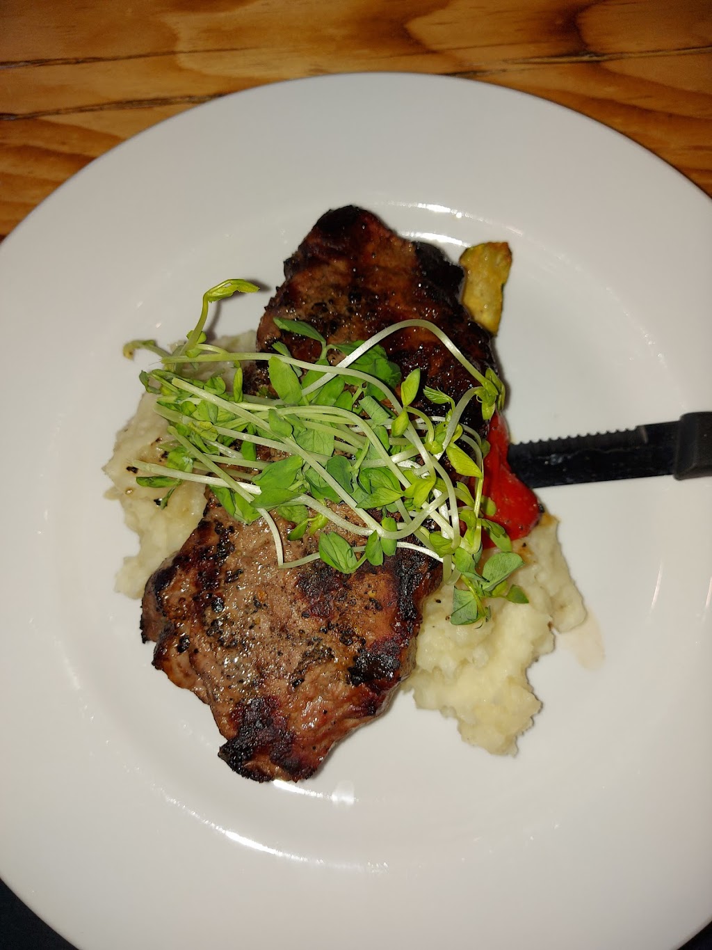 Algonquin Cookhouse | 3907 Loop Rd, Harcourt, ON K0L 1X0, Canada | Phone: (705) 448-8868