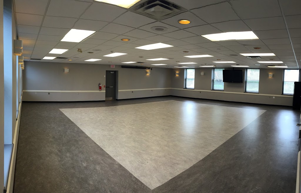 Swansea Town Hall | 95 Lavinia Ave, Toronto, ON M6S 3H9, Canada | Phone: (416) 392-1954