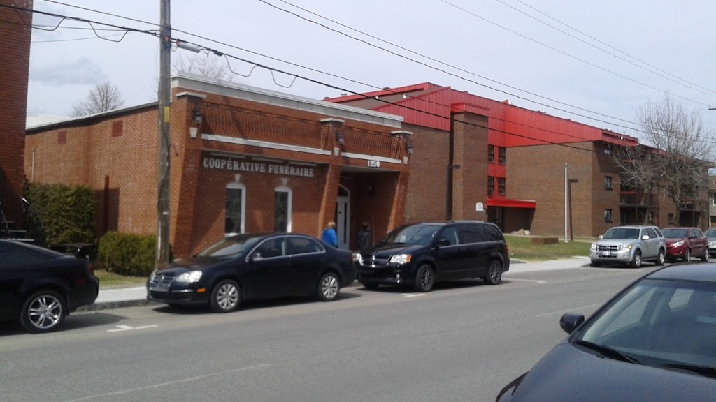 Cooperative Funeraire-Mauricie | 1250 Av. de Grand-Mère, Grand-Mère, QC G9T 2J5, Canada | Phone: (819) 538-8555