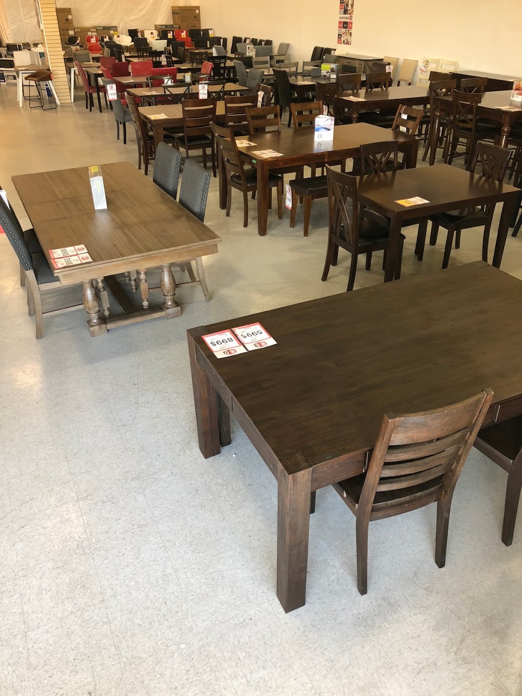 RD Furniture - Saint-Jérôme | 1075 Boul Jean-Baptiste-Rolland O, Saint-Jérôme, QC J7Y 4Y7, Canada | Phone: (450) 304-0503
