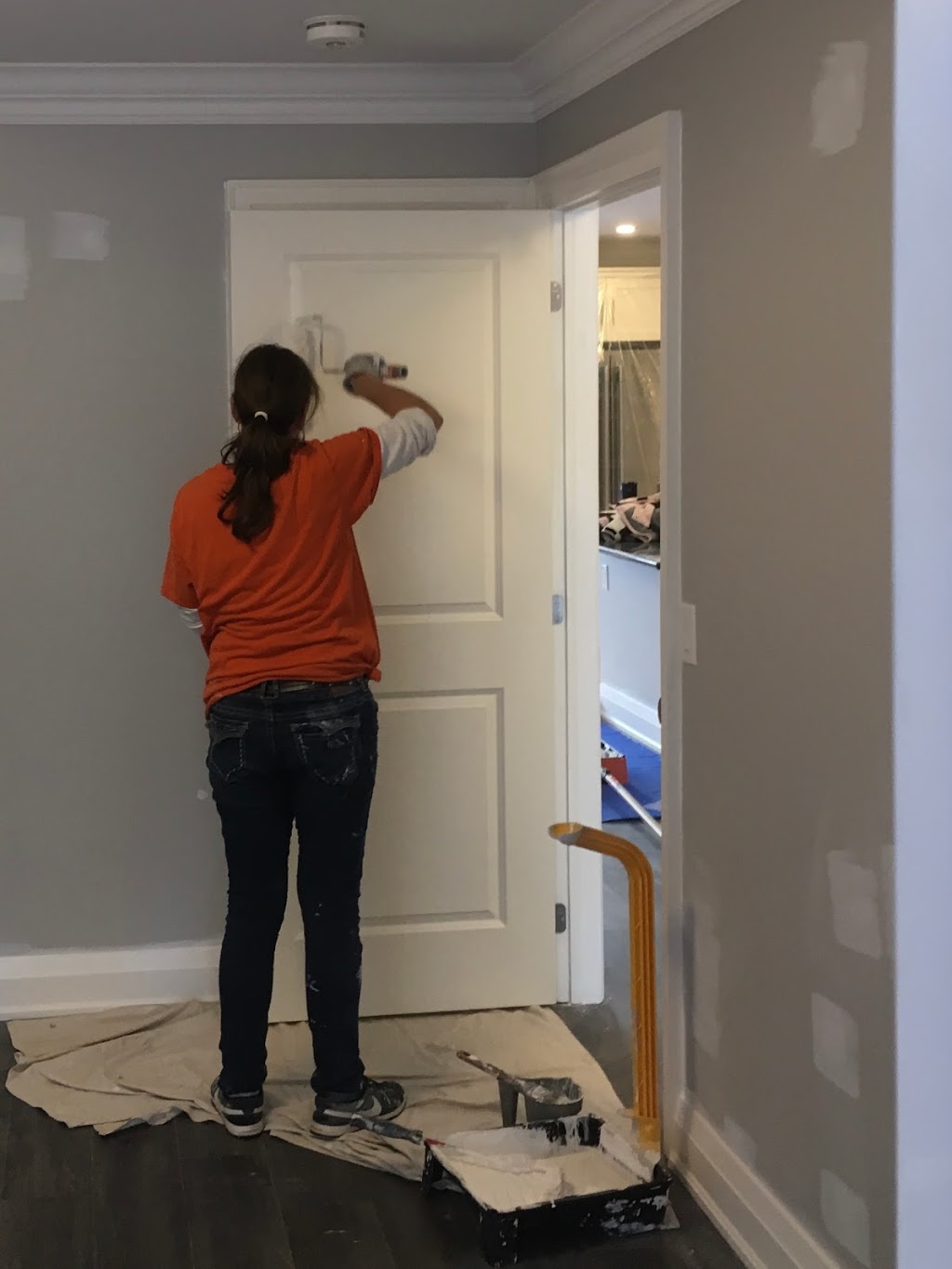 2GalsProPainting | 561 Brant St, Burlington, ON L7R 2G6, Canada | Phone: (289) 804-1868
