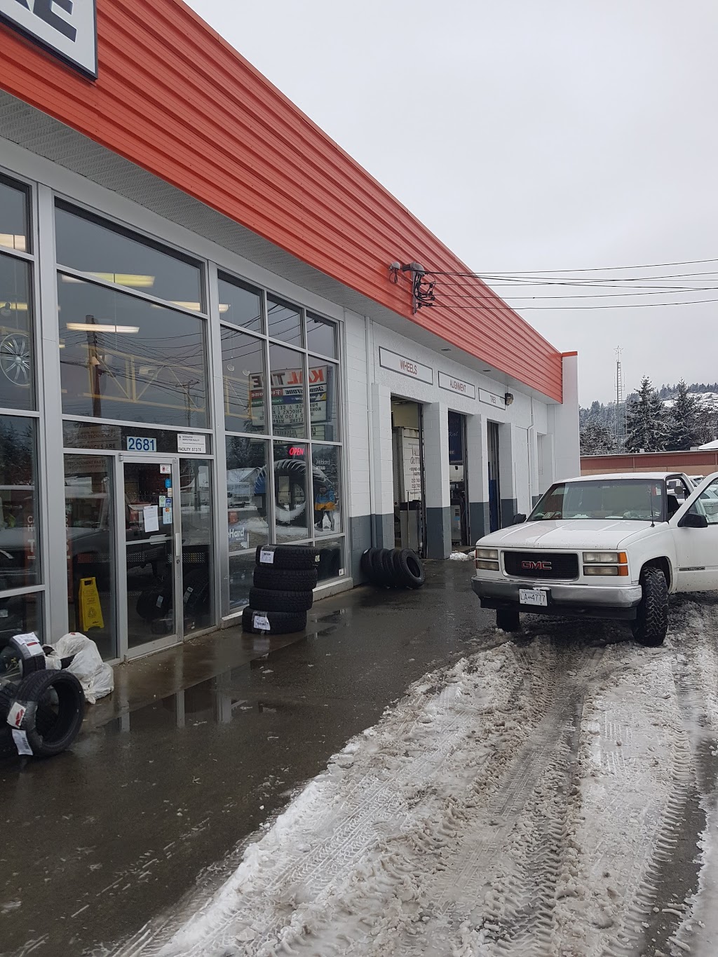 Kal Tire | 2681 Sooke Rd, Victoria, BC V9B 1Y5, Canada | Phone: (250) 474-6333