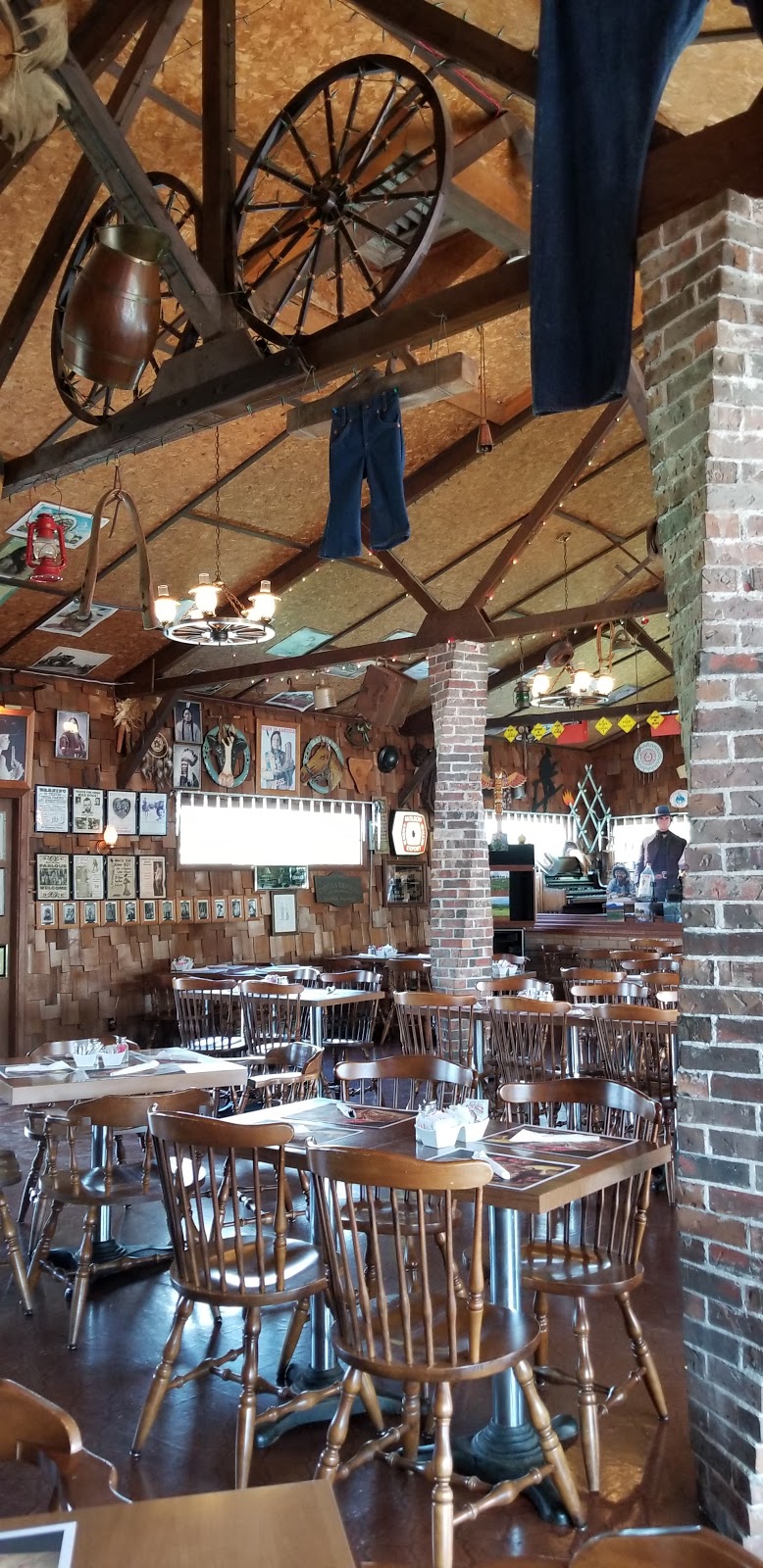 Restaurant J-Bar-C Steak House | 55 Chemin Côté, Coaticook, QC J1A 2S4, Canada | Phone: (819) 849-4309