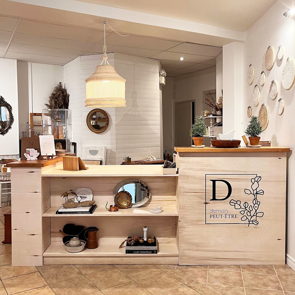 Demain Peut-Être | 226 Rue Notre Dame, Donnacona, QC G3M 1G5, Canada | Phone: (418) 873-7711