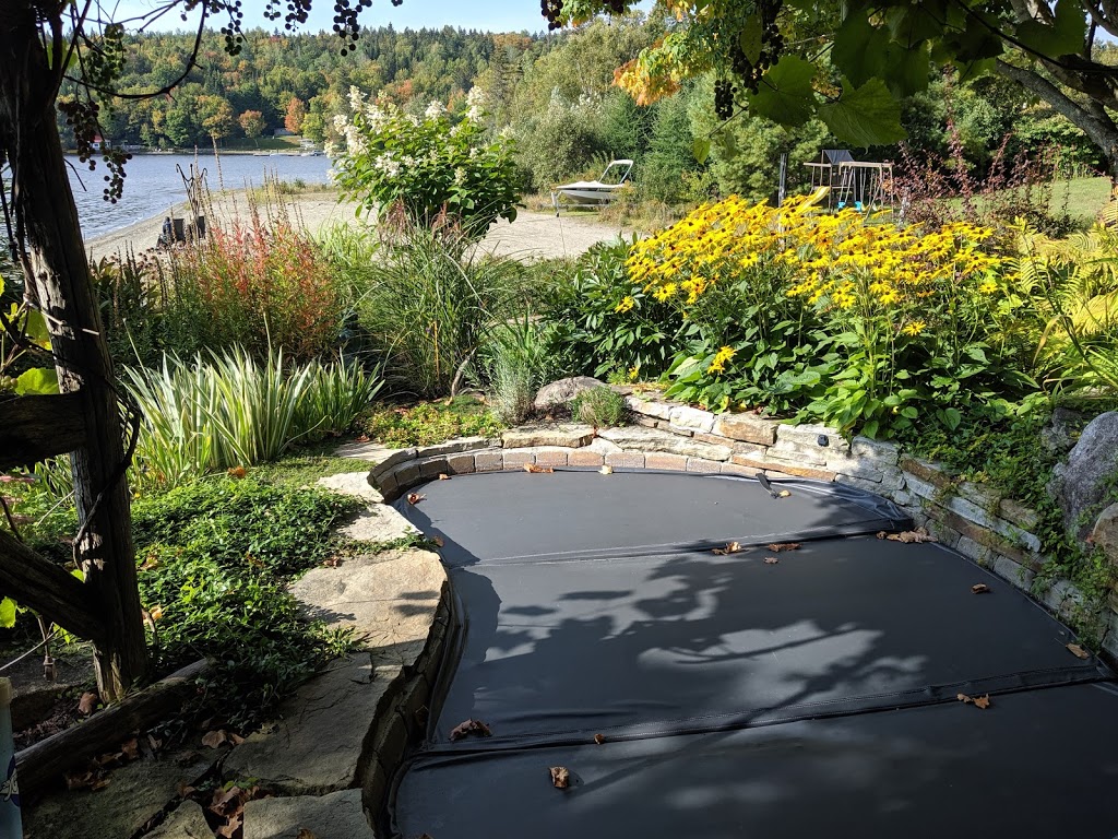 Auberge Majella | 2781 Rue de la Baie des Sables, Lac-Mégantic, QC G6B 1R5, Canada | Phone: (819) 583-6462