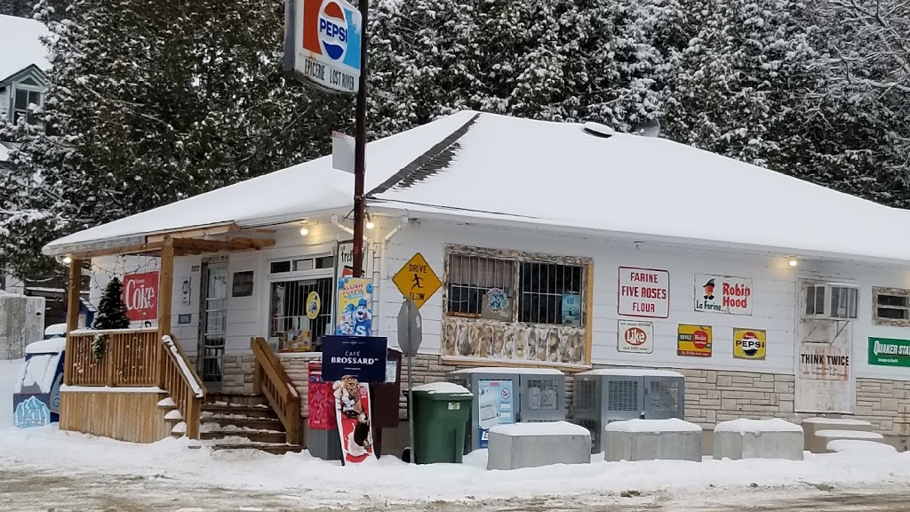 Magasin General Lost River | 2822 Rte 327, Harrington, QC J8G 2T1, Canada | Phone: (819) 687-2477